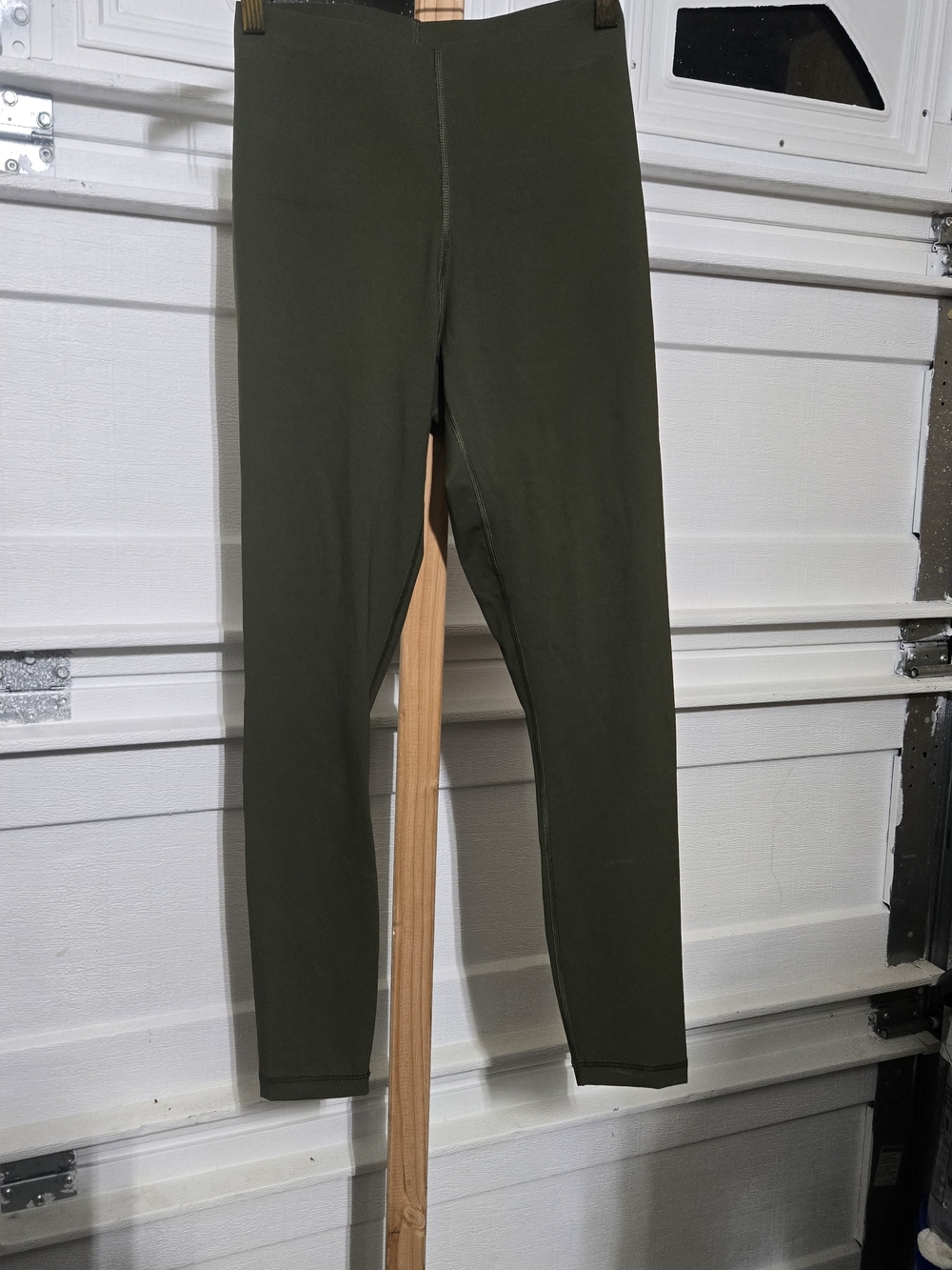 Everlane Olive Green Performance Leggings